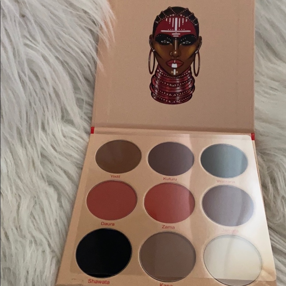 Eye pallets - Picture 2 of 4